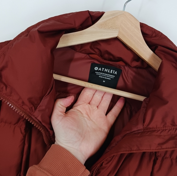 Athleta Downtown Down Puffer Jacket - Picture 8 of 10